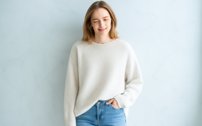 Comment équilibrer une tenue avec un pull oversize sans tasser la silhouette ?
