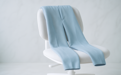 Comment choisir un pantalon qui reste net toute la journée ?