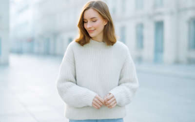 Le pull en grosse maille peut-il rester moderne sans lourdeur ?