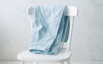 Pourquoi mon pantalon se froisse-t-il dès la première heure ?
