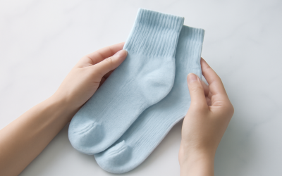 Quelles chaussettes privilégier pour limiter la transpiration lors de longues journées ?