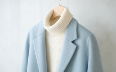 Quelle encolure privilégier pour un pull porté sous une veste ?