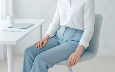 Quel pantalon privilégier pour un rendu structuré au bureau sans serrer ?